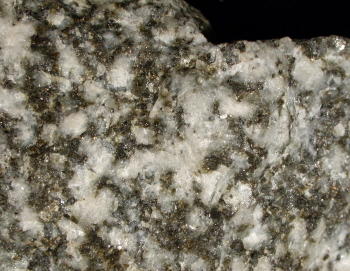 Norit. © Sammlung Institut f. Geologische Wissenschaften, FU Berlin