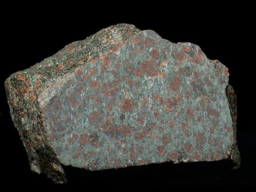 Grobkörniger Eklogit. Breite des Handstücks etwa 10 cm. © Sammlung Institut f. Geologische Wissenschaften, FU Berlin